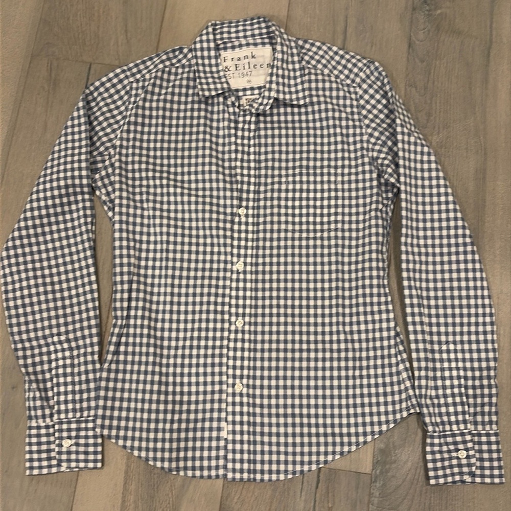 Frank and Eileen Barry shirt